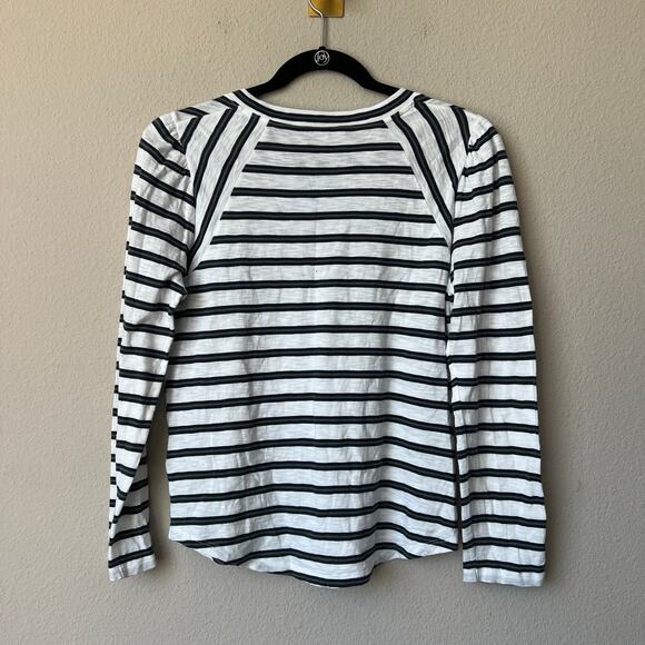Veronica Beard Mason Baseball Tee in White Navy Stripe Size M - Picture 3 of 6